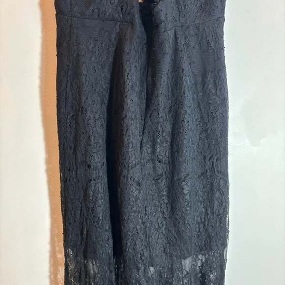 LOVERS + FRIENDS Sz S Reflection Style Lace Overlay Slip Cross Straps Maxi Dress - Picture 7 of 11